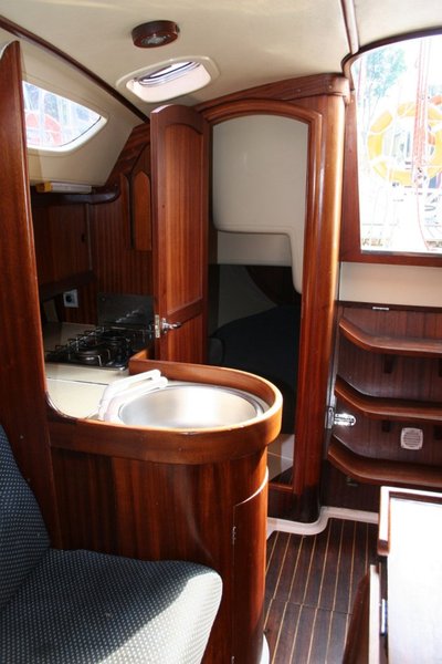 Tango30-wewrufa_width400